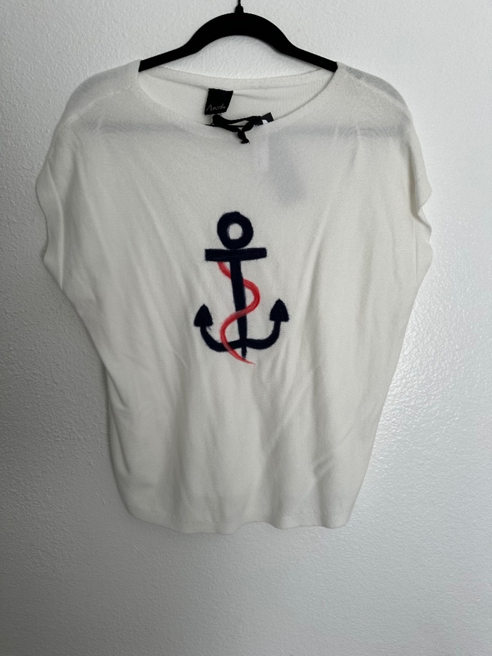 NWT. Aaeda Nautical-themed Anchor top